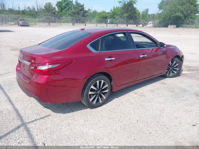 1N4AL3AP8JC187485 Nissan 2018