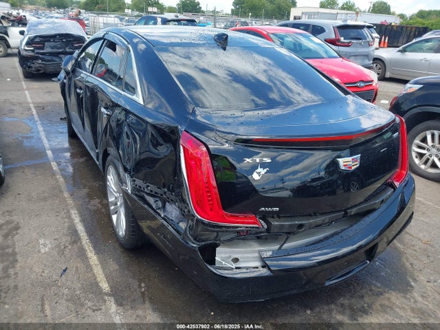 2018 CADILLAC XTS 2G61N5S3XJ9166157 Photo 2