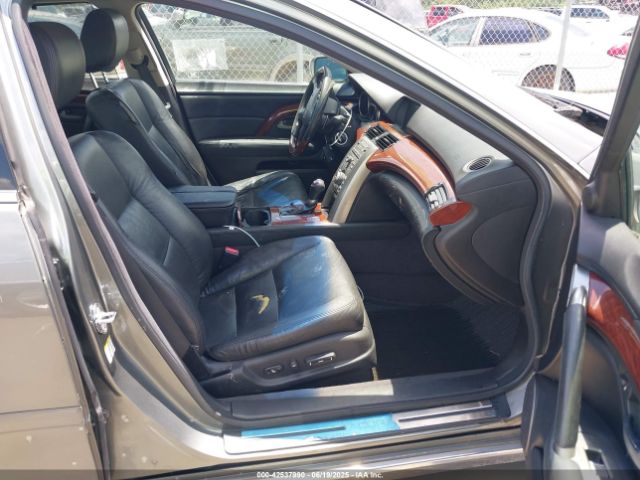 2010 ACURA RL JH4KB2F67AC001378 Photo 4