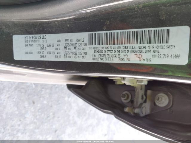 2020 RAM 1500 1C6SRFLT8LN164196 Photo 8