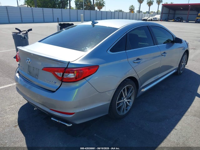 5NPE34AB0HH507340 Hyundai 2017