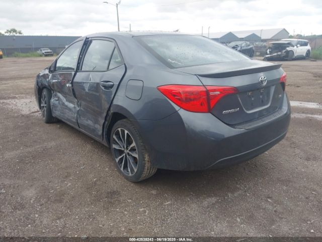 2017 TOYOTA COROLLA 5YFBURHE7HP633484 Photo 2