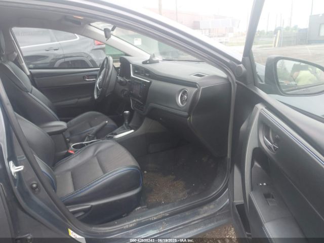 2017 TOYOTA COROLLA 5YFBURHE7HP633484 Photo 4