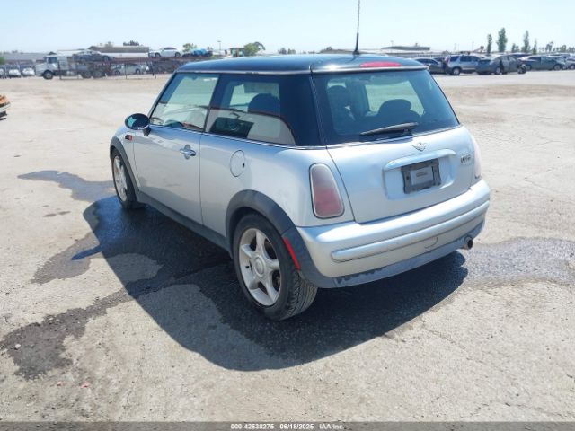 2004 MINI COOPER WMWRC33444TJ53562 Photo 2