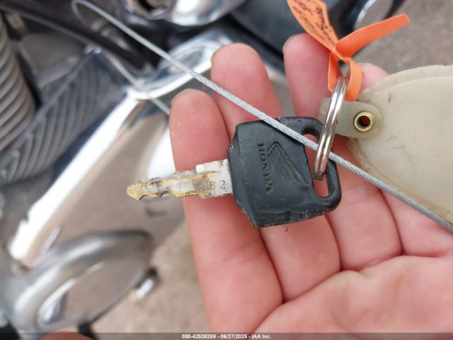 2000 HONDA VT1100 1HFSC1802YA401927 Photo 10