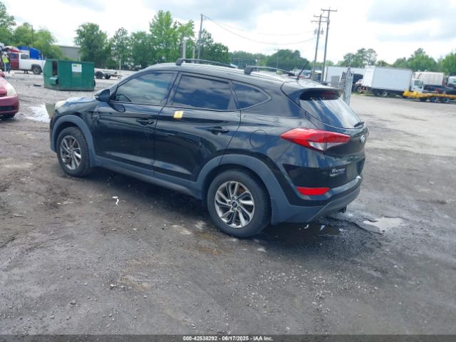 KM8J3CA27GU060868 Hyundai Tucson