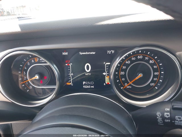 1C4HJXDG9KW501789 Jeep 2019