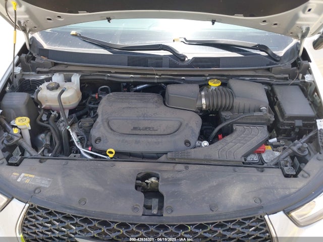 Продажа на аукционе авто 2024 Chrysler Pacifica Touring L, vin: 2C4RC1BG4RR125729, номер лота: 42538321