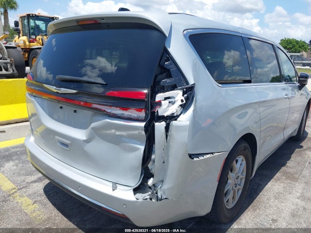 Продажа на аукционе авто 2024 Chrysler Pacifica Touring L, vin: 2C4RC1BG4RR125729, номер лота: 42538321