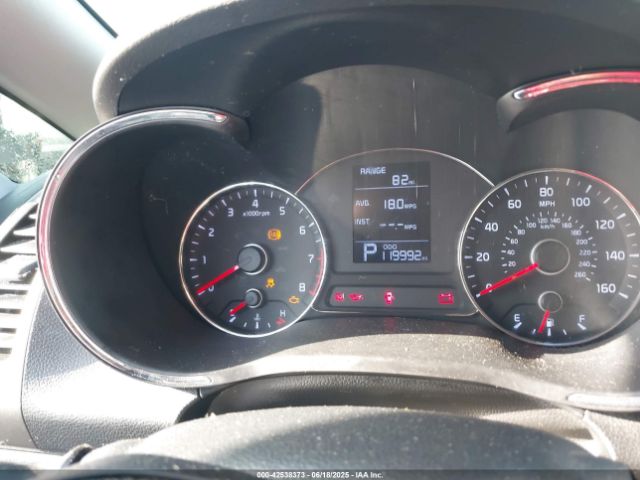KNAFK4A67G5589766 KIA mpi nu