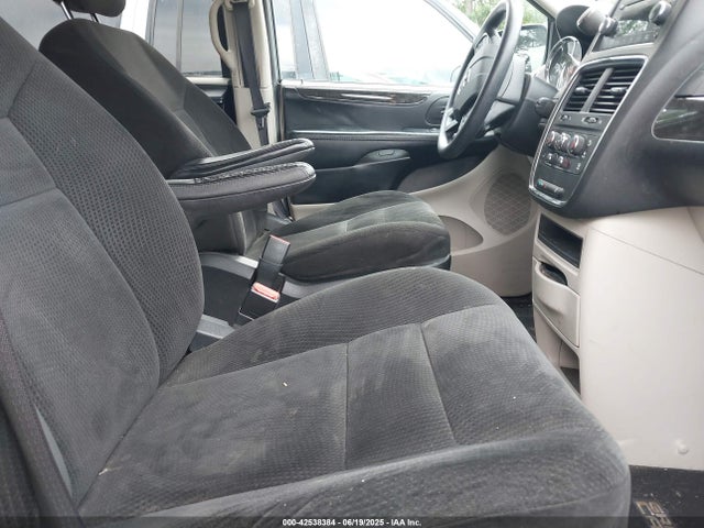 42538384 :رقم المزاد ، 2C4RDGBG3GR368185 vin ، 2016 Dodge Grand Caravan Se مزاد بيع