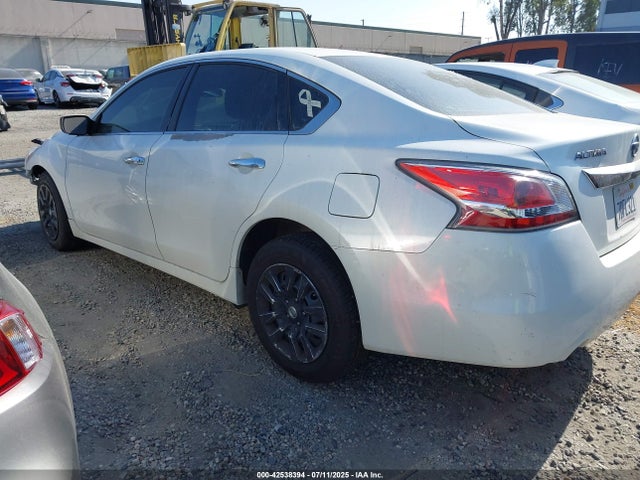 1N4AL3AP5EN253503 Nissan 2014
