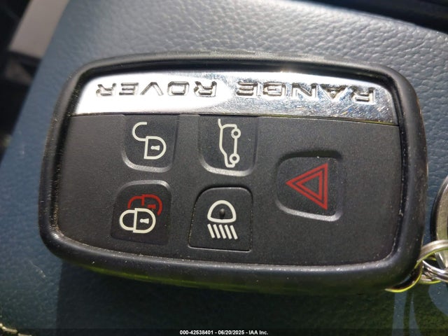SALYK2EX8LA260880 Land Rover RANGE ROVER VELAR
