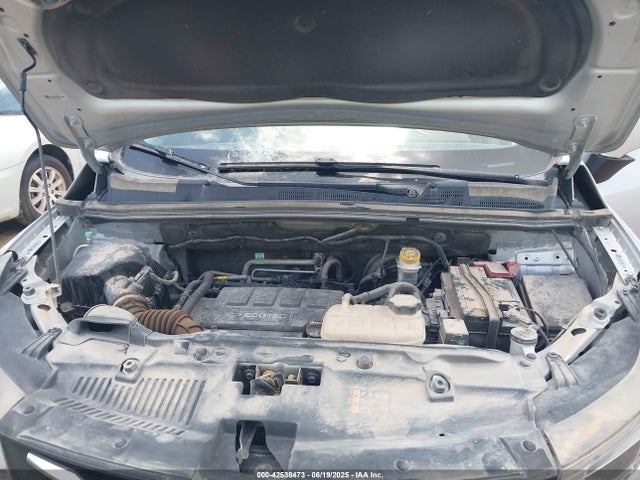 Chevrolet luv - mfi, variable valve timing, e85 max, alum 2019 3GNCJKSB2KL200878 Image 10