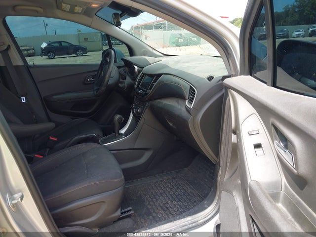 Chevrolet luv - mfi, variable valve timing, e85 max, alum 2019 3GNCJKSB2KL200878 Image 5