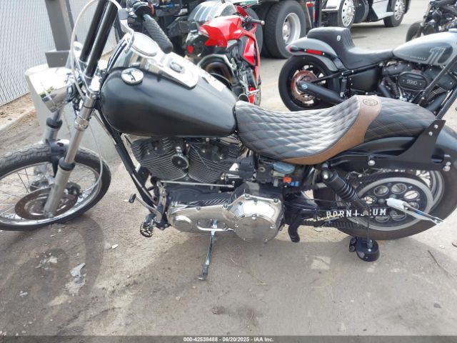 2005 HARLEY-DAVIDSON FXDWGI 1HD1GPW395K314458 Photo 8