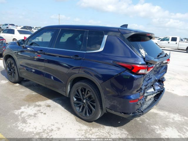 2022 MITSUBISHI OUTLANDER JA4J3UA80NZ065158 Photo 2