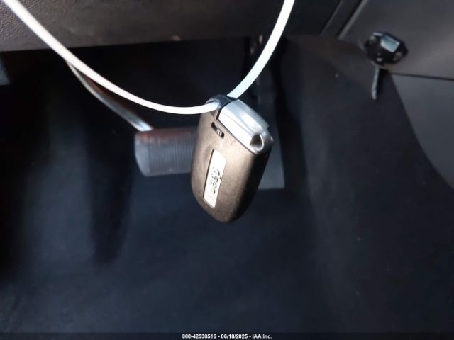 2019 JEEP GRAND CHEROKEE 1C4RJEAG7KC673799 Photo 10