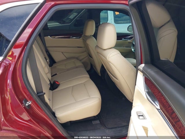 2018 CADILLAC XT5 1GYKNCRS3JZ240229 Photo 7