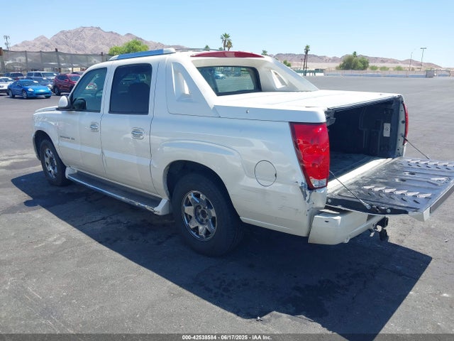 2002 CADILLAC ESCALADE EXT 3GYEK63N32G240355 Photo 2