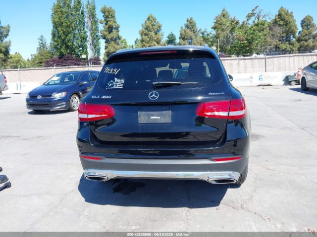WDC0G4KB7JV027938 Mercedes-Benz m274