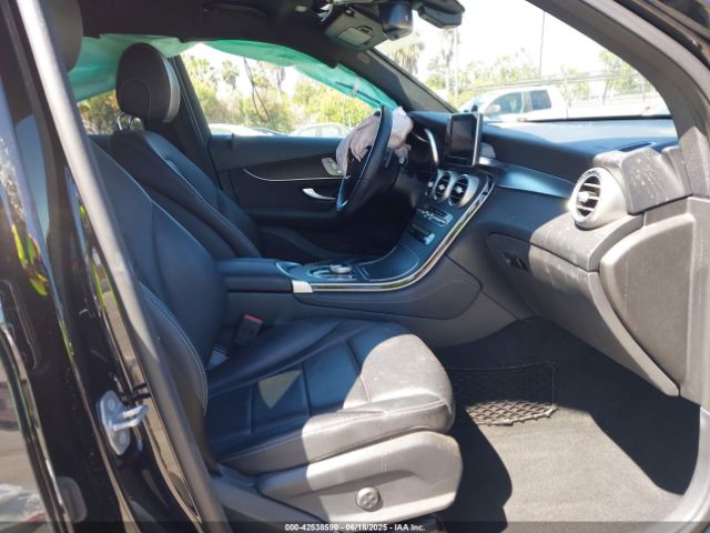 WDC0G4KB7JV027938 Mercedes-Benz m274