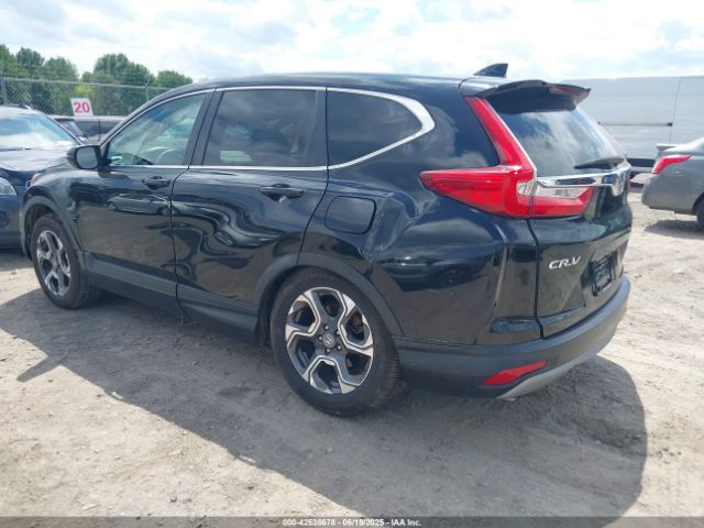 2018 HONDA CR-V 7FARW2H81JE003380 Photo 2