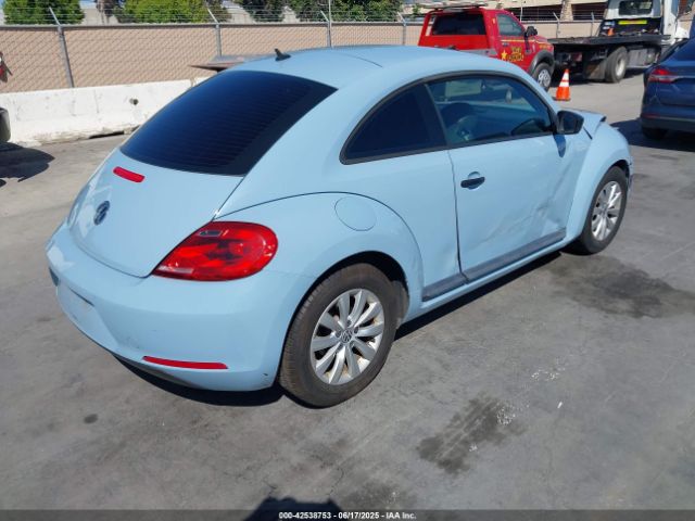 3VWF17AT6FM639589 Volkswagen 2015