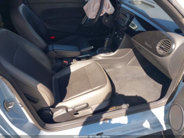 3VWF17AT6FM639589 Volkswagen 2015