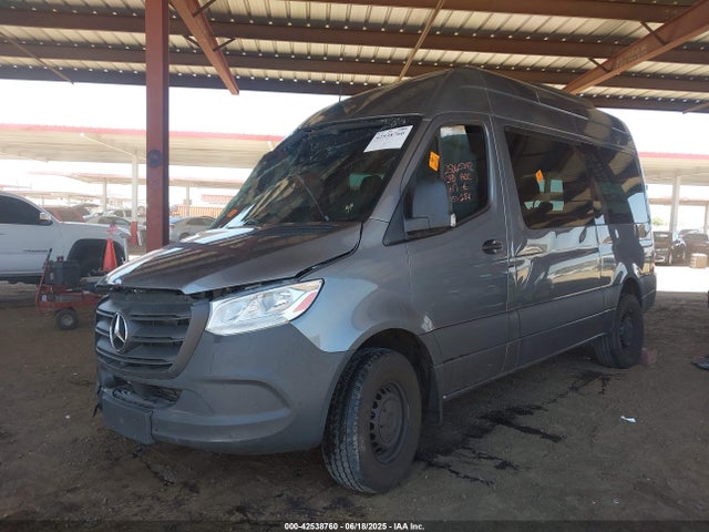 W1Z4NFHY8RP654417 Mercedes-Benz om654
