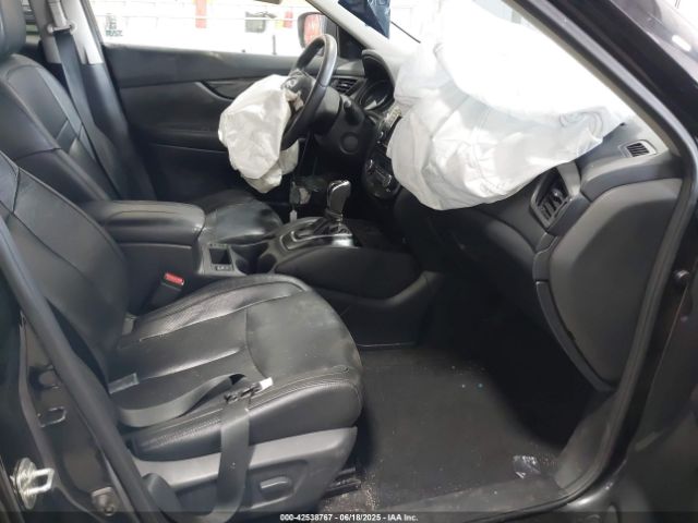 2020 NISSAN ROGUE 5N1AT2MV3LC757177 Photo 4