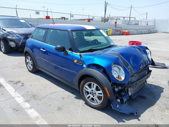 2012 MINI COOPER HARDTOP WMWSU3C55CT263283 Photo 0