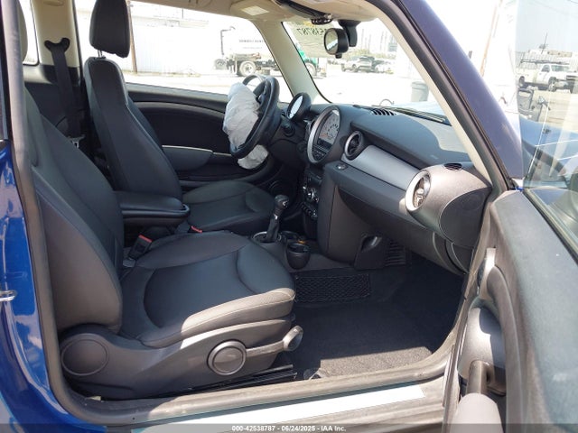 2012 MINI COOPER HARDTOP WMWSU3C55CT263283 Photo 4
