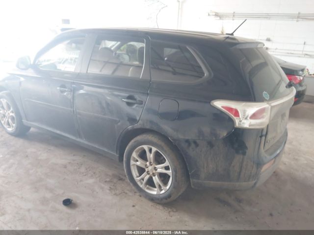 2014 MITSUBISHI OUTLANDER JA4AZ3A39EZ008020 Photo 2
