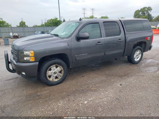 2011 CHEVROLET SILVERADO 1500 3GCPKSE3XBG182456 Photo 1