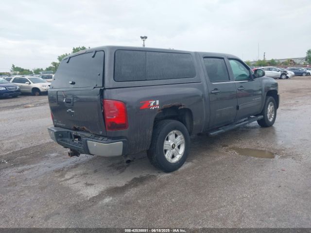 2011 CHEVROLET SILVERADO 1500 3GCPKSE3XBG182456 Photo 3