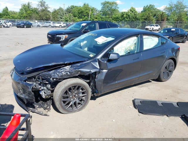 2025 TESLA MODEL 3 5YJ3E1EB0SF892253 Photo 1