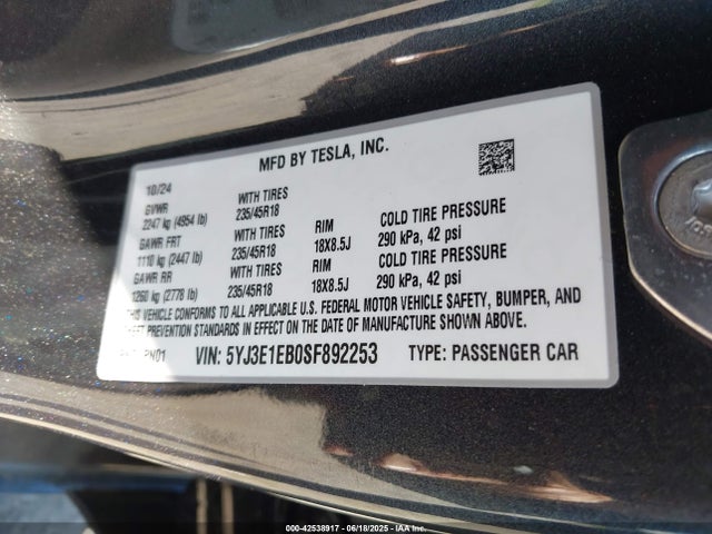 2025 TESLA MODEL 3 5YJ3E1EB0SF892253 Photo 8