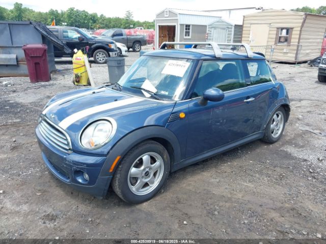 2009 MINI COOPER WMWMF33509TU74290 Photo 1