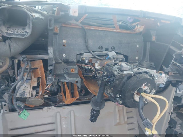 2005 CADILLAC ESCALADE ESV 3GYFK66N35G287325 Photo 6