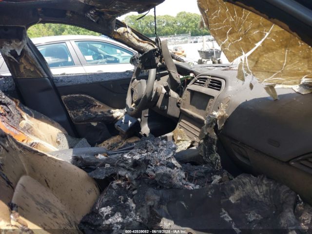 2018 JAGUAR F-PACE SADCJ2GX8JA291338 Photo 4