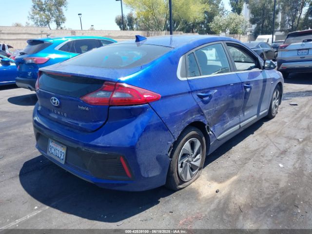 2019 HYUNDAI IONIQ HYBRID KMHC75LC7KU144518 Photo 3