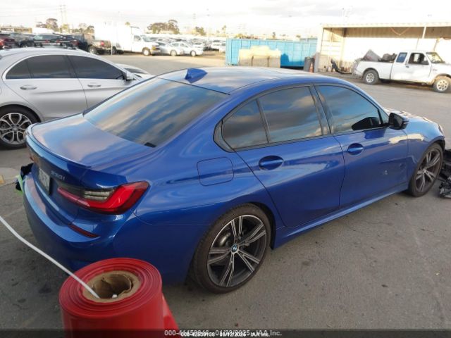 2022 BMW 330I 3MW5R1J06N8C22729 Photo 3