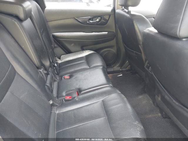 JN8AT2MT1JW456068 Nissan 2018