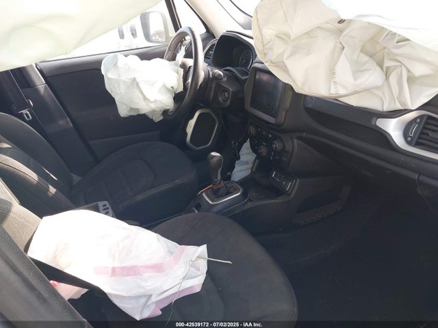 ZACNJABB5LPL05996 Jeep Renegade
