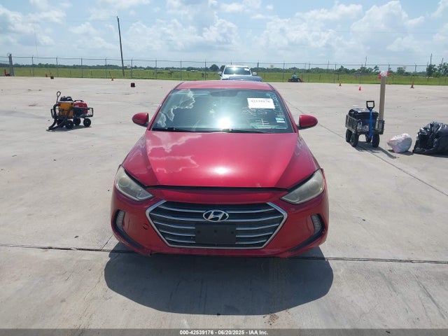 5NPD84LF8HH043887 Hyundai 2017