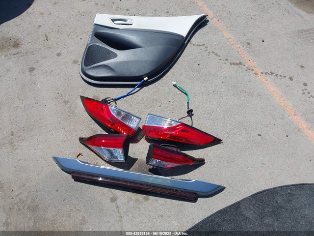 Toyota 2zr-fxe, 1vm 2023 JTDBCMFE5P3004869 Image 12