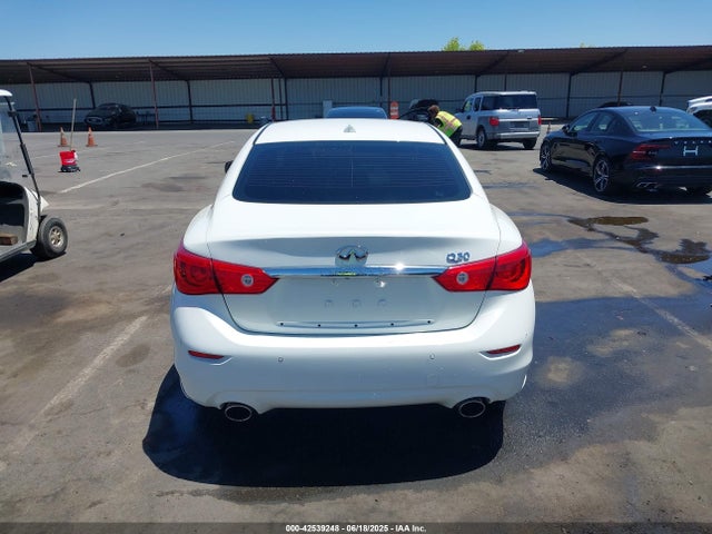 Infiniti 2016 2016 JN1EV7AP4GM303249 Image 16