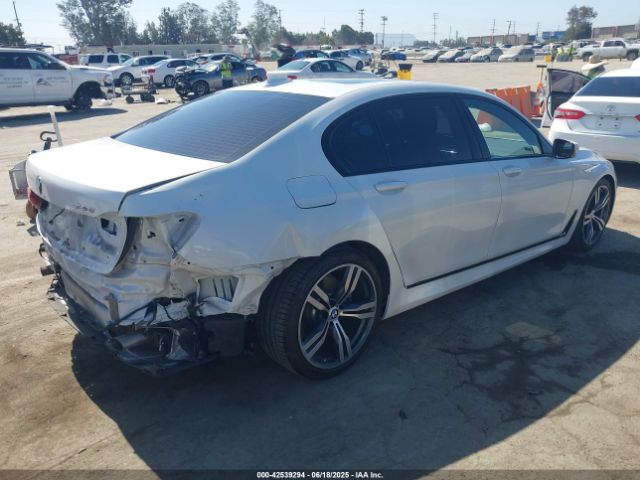 2019 BMW 740I WBA7E2C53KB454816 Photo 3