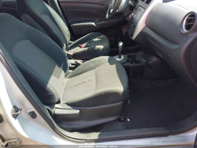 2019 NISSAN VERSA 3N1CN7AP1KL850263 Photo 4